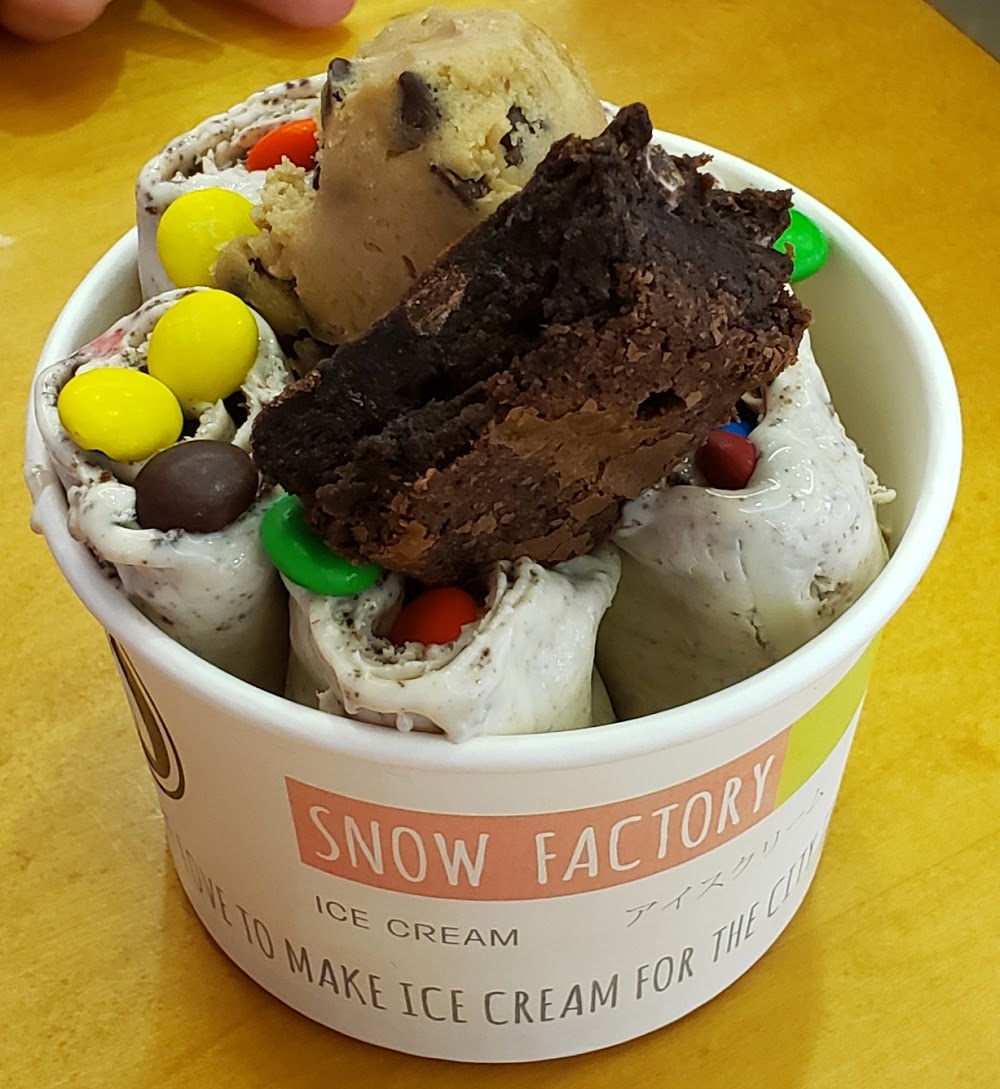 Snow Factory Roll Ice Cream